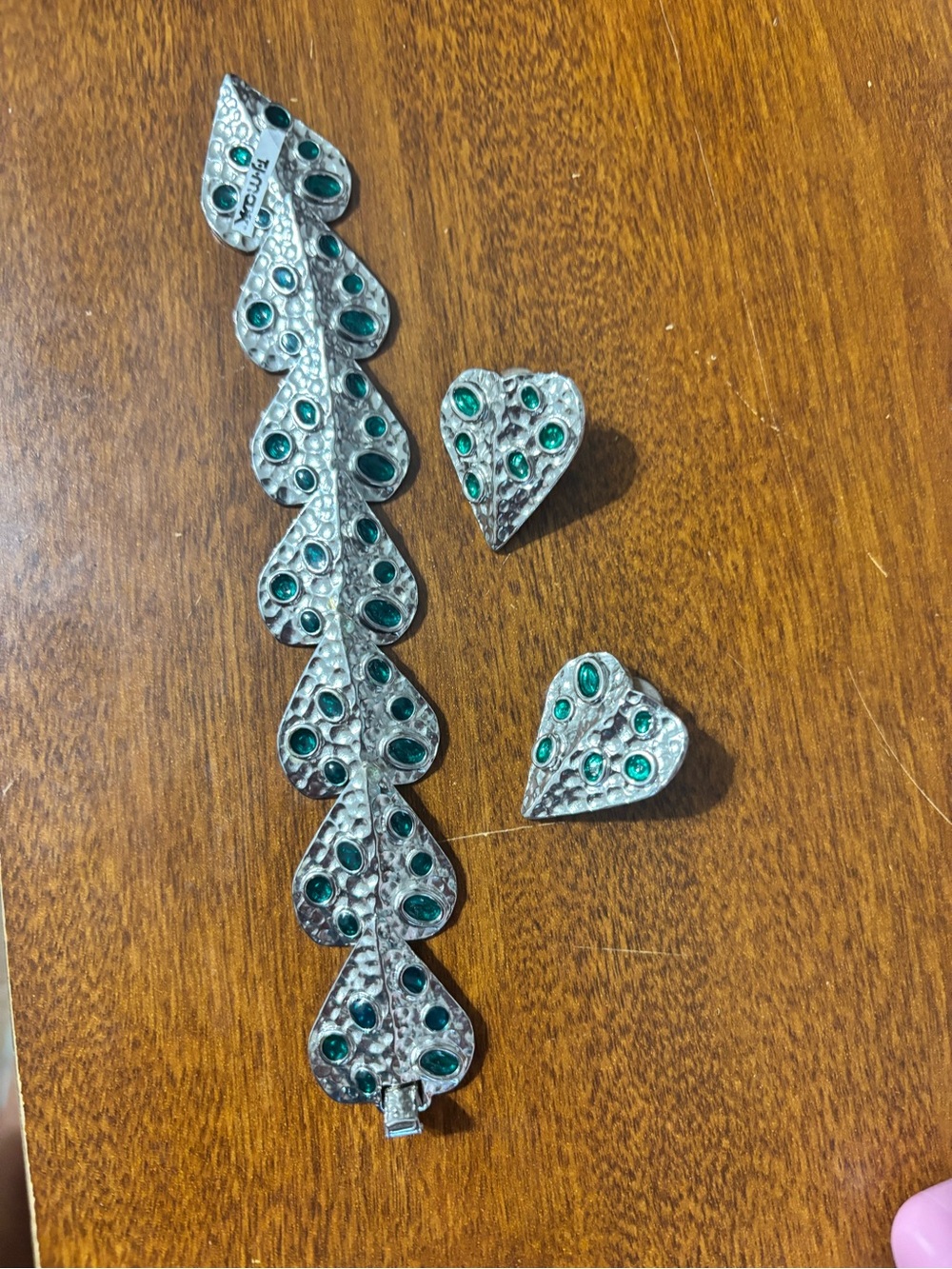 Vintage Green and Silver Teardrop Earrings with Bracelet Set